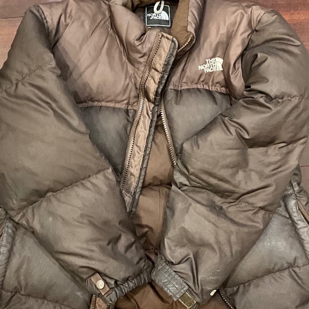 KENDALL JENNR BROWN NORTH FACE JACKET - Picture 5 of 9